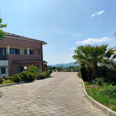 Vittoria Aparthotel *